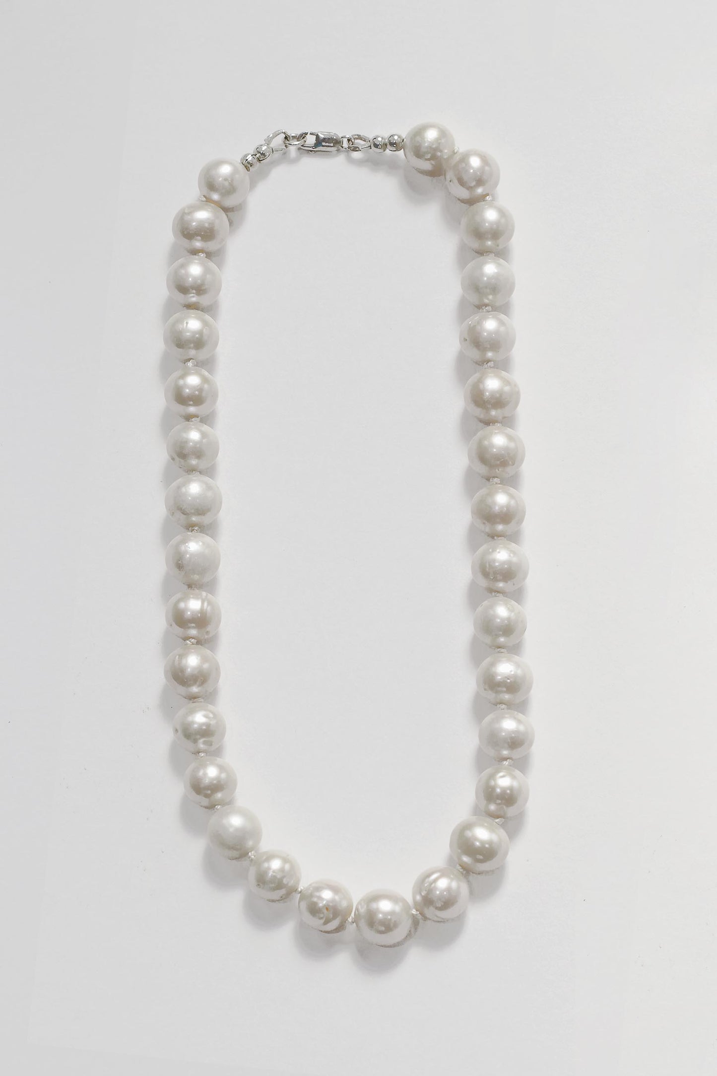 Timeless Classic Pearl Necklace